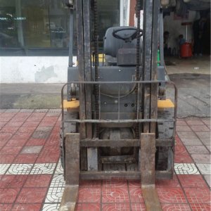 2.5吨杭州叉车（已售）